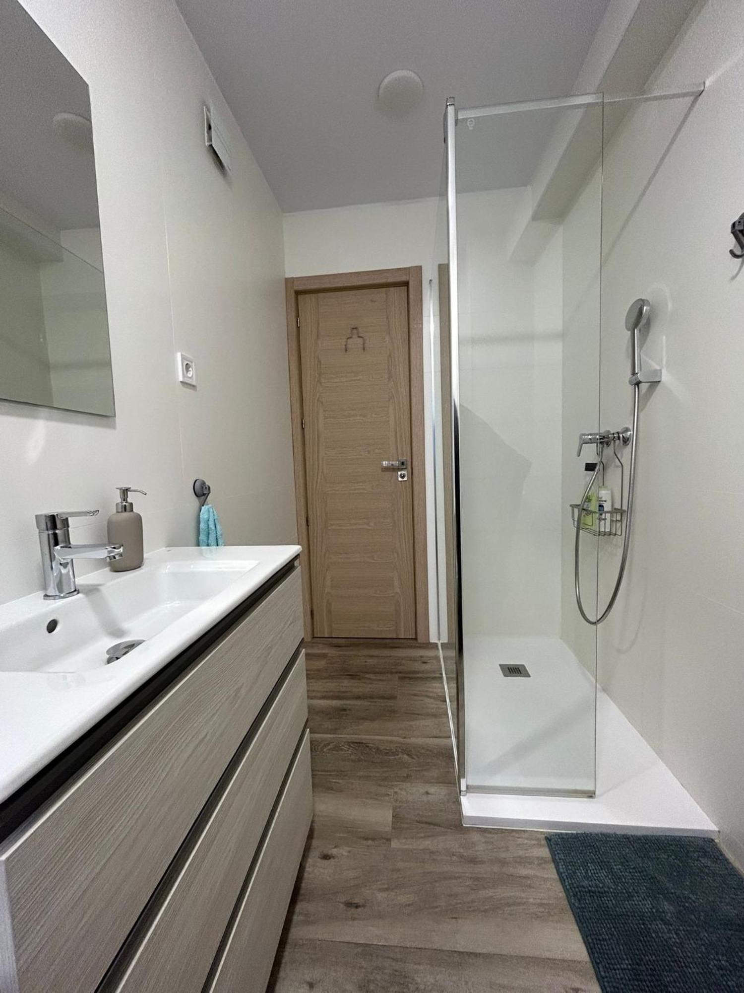 Apartamento Centrico Santander Bagian luar foto