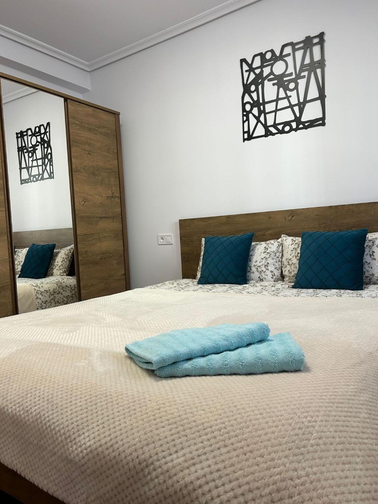 Apartamento Centrico Santander Bagian luar foto